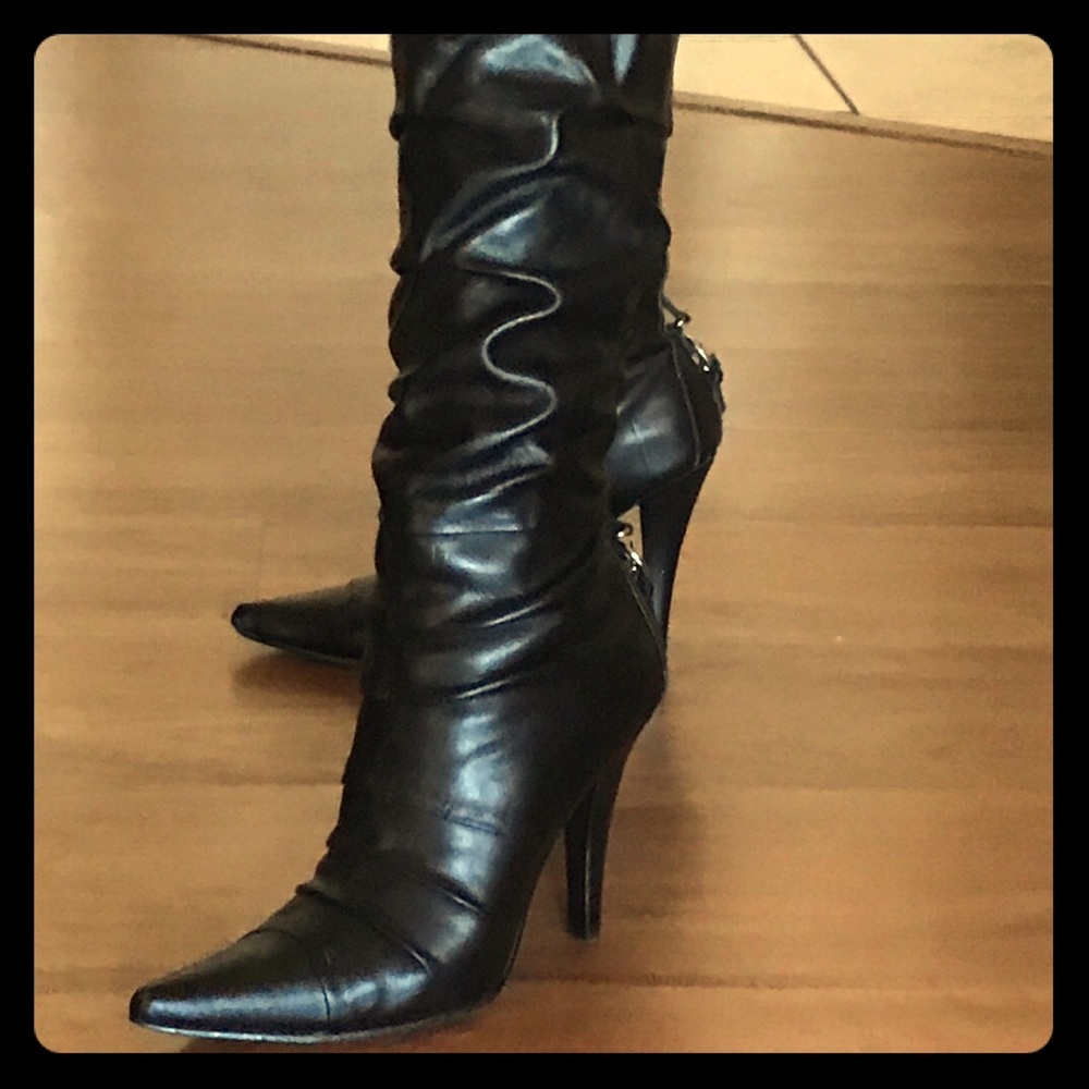 Black Diba Boots